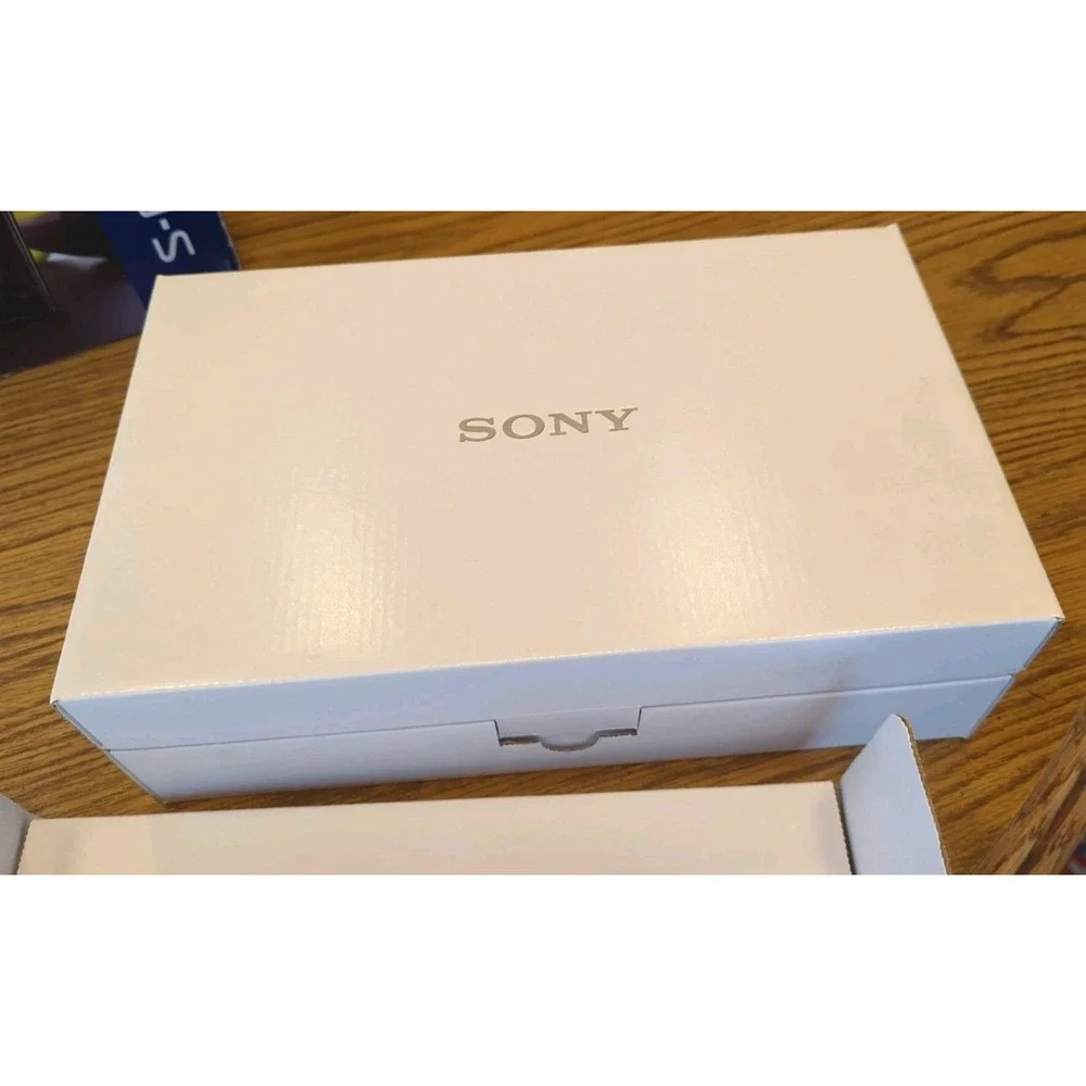 Sony DPF-D70 S-Frame 7